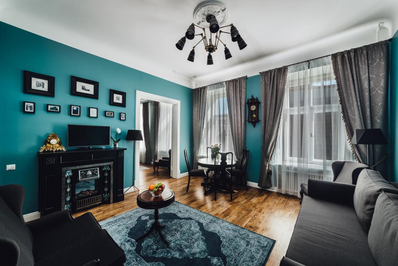 Sherlock Apartments Рига Экстерьер фото